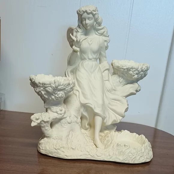 PartyLite P7298 Ariana's Garden Fairy Statue Tea Light Candle Holder Figurine - Picture 1 of 9